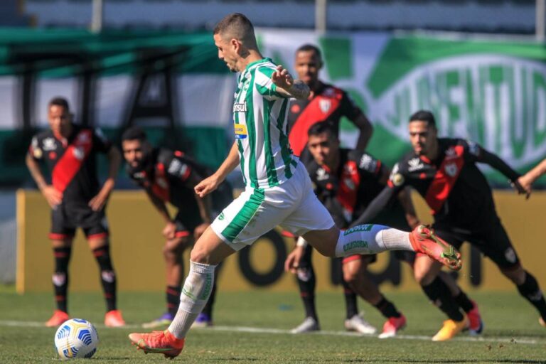 Sem vencer há seis jogos, Inter recebe o Juventude pela Série A