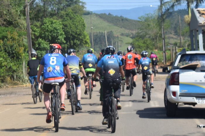 Apae e Prefeitura de Jacinto  promovem o 1º Pedal Laranja